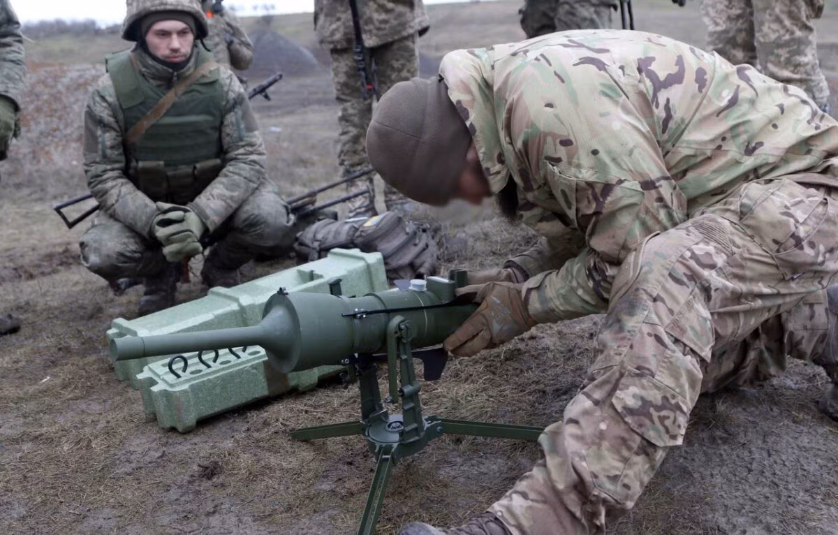 Công ty TDW có trụ sở tại Đức, một chi nhánh của Tập đoàn MBDA châu Âu, vừa hé lộ những tính năng tiên tiến của mìn chống tăng PARM NextGen mới. Đặc biệt, việc sản xuất hàng loạt PARM NextGen sẽ được triển khai vào cuối năm 2026, hứa hẹn mang đến một bước đột phá trong công nghệ chống tăng.