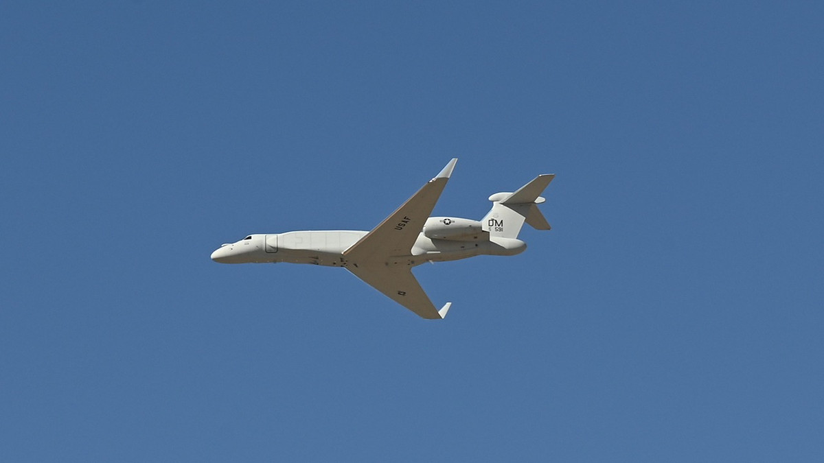 EA-37B sẽ được sử dụng để hỗ trợ các lực lượng tác chiến trên không, trên mặt nước và đặc nhiệm. Ngoài ra, EA-37B cũng có thể đóng vai trò như một máy bay do thám và cảnh báo sớm nhằm hỗ trợ phối hợp tác chiến cho các lực lượng chiến đấu của Mỹ.