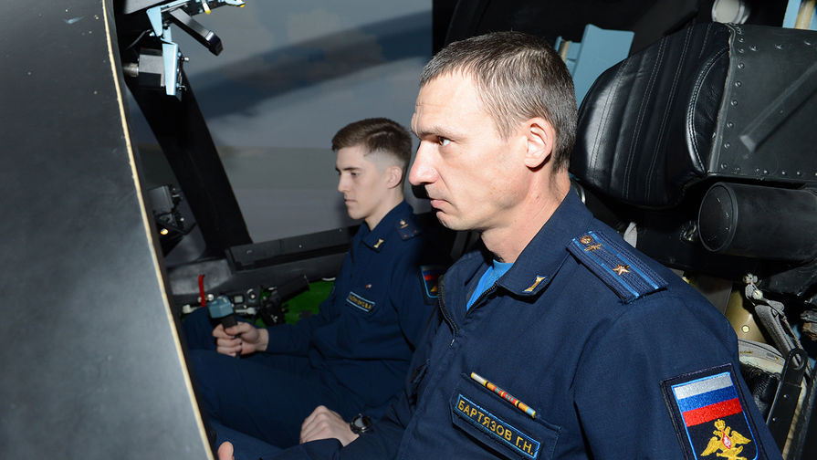 Nhiều lính Nga đang khao khát trở thành người đầu tiên hạ gục các phương tiện chiến đấu nổi tiếng của phương Tây như Leopard, Abrams và Bradley. Họ không chỉ phấn khích mà còn thể hiện sự tự tin đối mặt với công nghệ tiên tiến của phương Tây, bao gồm cả việc đối đầu với máy bay chiến đấu F-16.