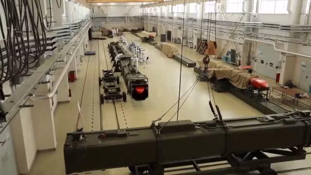 Các quan chức Mỹ đã chỉ trích việc Nga tạo ra "tên lửa hành trình chạy bằng năng lượng hạt nhân, phun bức xạ", thậm chí còn gọi hệ thống này là "Chernobyl bay". Sáu năm sau thông báo ban đầu của nhà lãnh đạo Nga Putin, các nhà phân tích phương Tây tin rằng Moscow đang chuẩn bị triển khai tên lửa này.