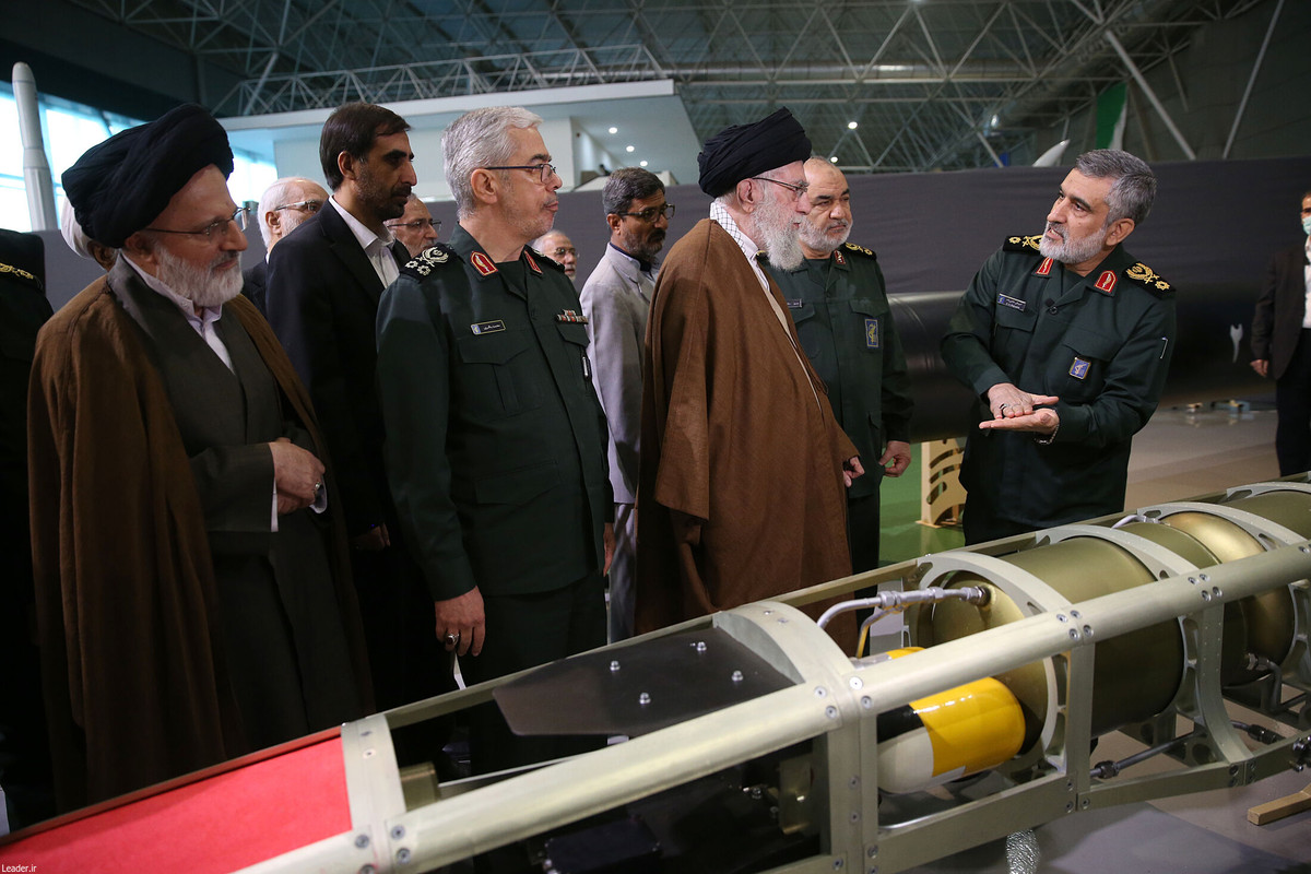 Khả năng phóng từ tàu cũng mở rộng phạm vi hoạt động của chúng, cho phép Iran nhắm mục tiêu vào các vị trí chiến lược từ khoảng cách xa, tăng cường mối đe dọa đối với các tuyến đường hàng hải quan trọng của Israel. Ảnh: iswnews.com.