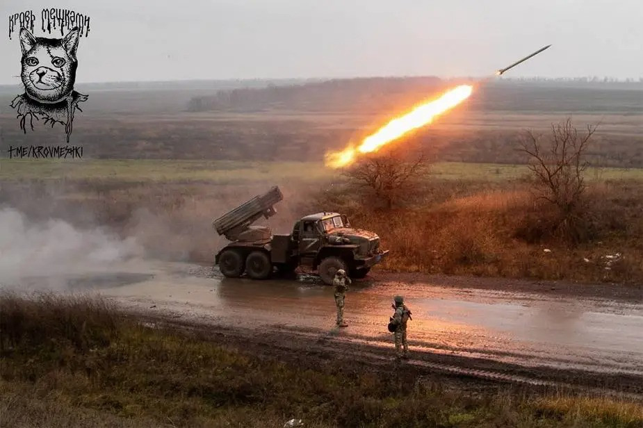 Trong quá trình tác chiến, các đơn vị pháo binh Nga đã thực hiện các cuộc tấn công vào một số vị trí được cho là các trận địa pháo binh bí mật cùng các kho đạn dược của Ukraine.