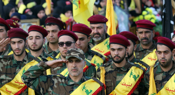 Năm 1982, trong cuộc nội chiến kéo dài 15 năm tại Lebanon, Hezbollah được hình thành từ nỗ lực của Iran nhằm lan tỏa Cách mạng Hồi giáo năm 1979 và đối đầu với sự xâm lược của Israel vào Lebanon. Ảnh: Getty Images.