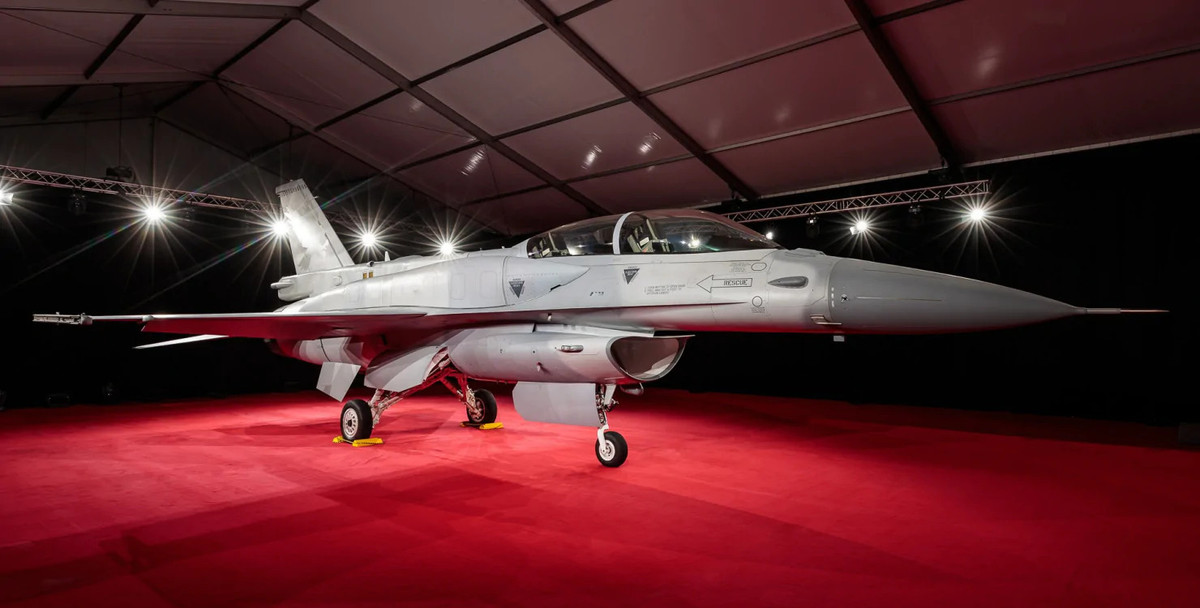 Ngày 28/8, trang Defense One cho biết, các hệ thống tác chiến điện tử (EW) được lắp đặt trên máy bay chiến đấu F-16 mà Mỹ chuyển giao cho Ukraine sẽ không đủ khả năng để bảo vệ Kiev khỏi mọi cuộc tấn công của lực lượng quân sự Nga.