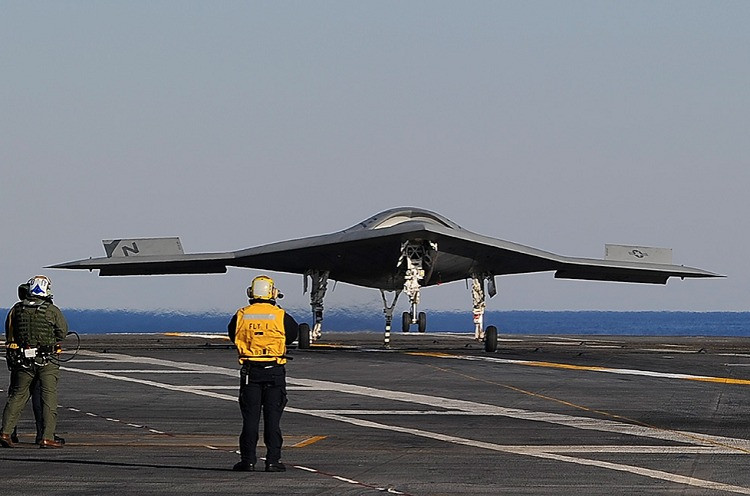 Các cuộc thử nghiệm trên nguyên mẫu đã cho thấy hiệu suất vượt trội của CH-7 và tính hiệu quả của thiết kế cấu trúc khung máy bay. Các nhà phân tích cho biết, thông báo này thể hiện rằng, tiến trình phát triển CH-7 diễn ra rất suôn sẻ. Ảnh: Sea Internaional.