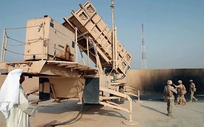 Jeffrey Lewis, một chuyên gia phân tích quân sự tuyên bố về sự thất bại trong năm 2017 của hệ thống Patriot ở Ả Rập Saudi và sự che đậy sau đó rằng, “Các chính phủ đã nói dối về tính hiệu quả của các hệ thống này. Hoặc họ đang sử dụng những thông tin sai lệch và điều đó sẽ khiến chúng ta lo lắng”.