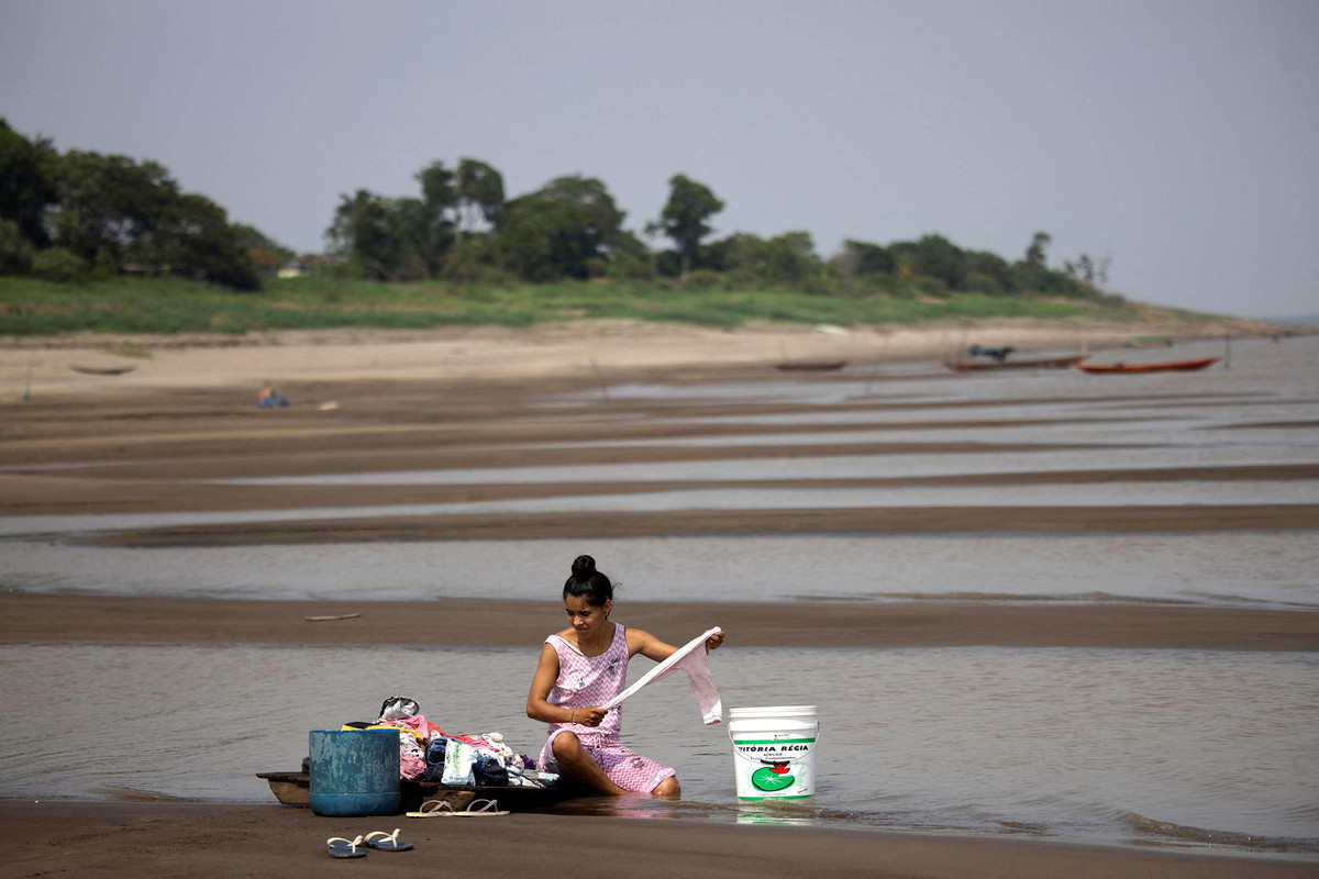 Tình hình ngày càng nghiêm trọng khi gần 100 khu vực địa phương đã không có một trận mưa nào trong hơn 150 ngày qua. Trung tâm Quốc gia về Giám sát và Cảnh báo Thiên tai đã công bố rằng đợt hạn hán lần này là một trong những đợt nghiêm trọng và lan rộng nhất từng được ghi nhận.