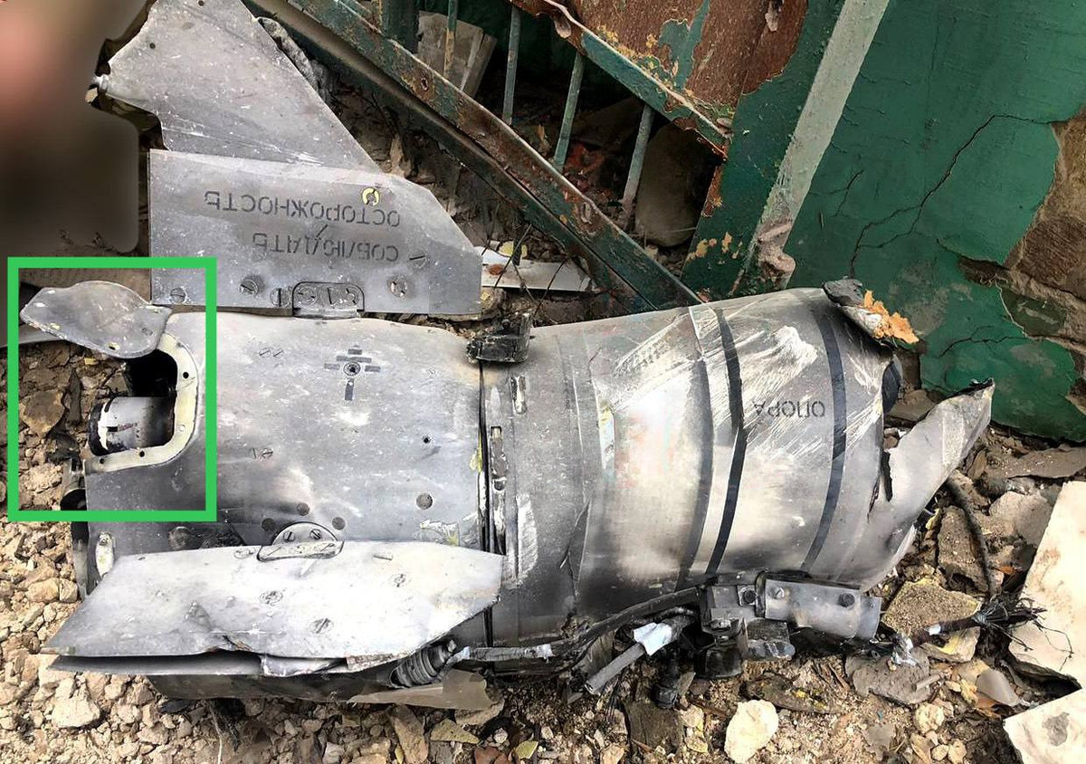 Vào ngày 12/3/2023, nỗ lực phóng tên lửa Grom-1 đầu tiên của Nga đã thất bại. Do vấn đề kỹ thuật, tên lửa đã rơi xuống khu vực Donetsk do lực lượng thân Nga kiểm soát. Ảnh: Militarnyi.