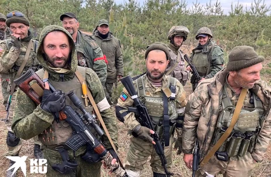 Lãnh đạo Cộng hòa Chechnya Ramzan Kadyrov tiết lộ, kể từ khi chiến dịch quân sự đặc biệt của Nga diễn ra, các binh sĩ Chechnya đã thể hiện kỹ năng chiến đấu mạnh mẽ và hiệu quả khi thực hiện nhiệm vụ trên chiến trường.