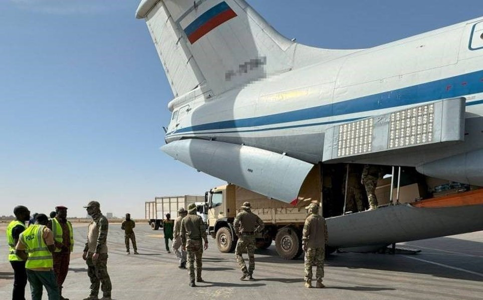 Cả tình nguyện viên và cựu chiến binh của Wagner PMC đều được mời tham gia Afrika Korps. Rõ ràng PMC này sẽ hoạt động dựa trên sự phát triển và cơ sở hạ tầng được tạo ra dưới thời Prigozhin và Utkin.