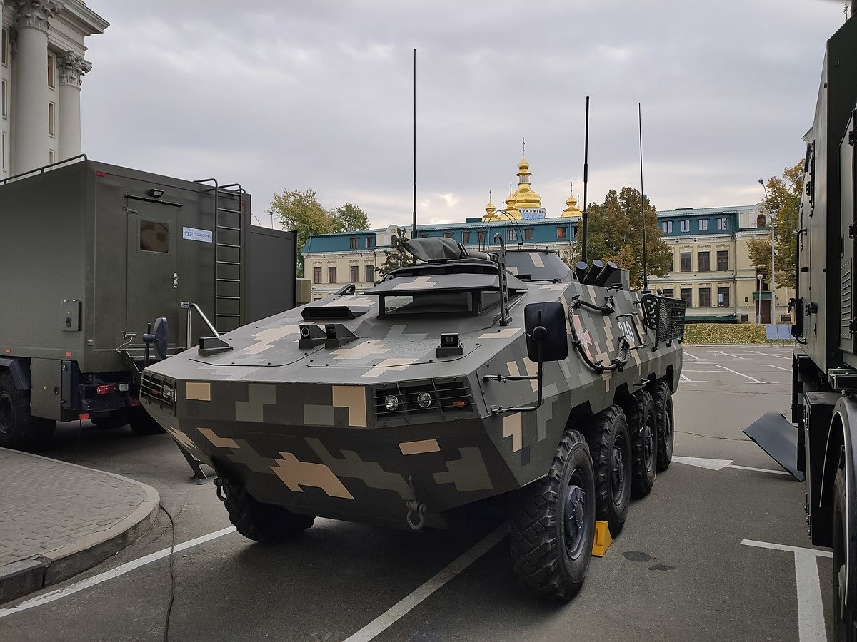 Trước đây, các nhà phát triển Khorunzhy đã tuyên bố rằng chiếc xe có thể đạt tốc độ trên đường cao tốc là 100 km/h. Phạm vi hoạt động lên tới 750 km. Tuy nhiên, chiếc xe này có thể hoạt động hiệu quả trên chiến trường khắc nghiệt hay không còn là một dấu hỏi lớn.