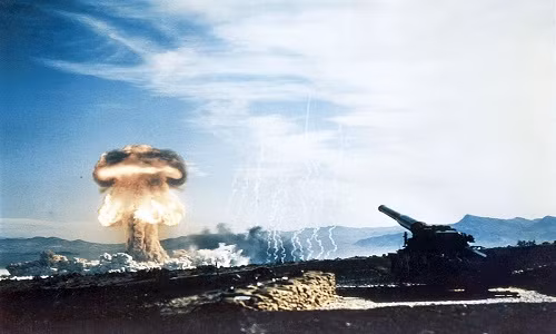 Chính vì diễn ra gần 1.000 vụ thử bom hạt nhân nên nơi đây còn được biết đến với tên gọi khu vực bị ném bom nguyên tử nhiều nhất thế giới.