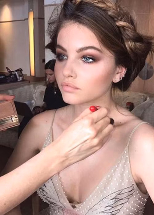 Giờ đây, Thylane đã 17 tuổi và vẫn là một người mẫu sáng giá của làng thời trang.