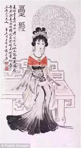 Hài cốt con vượn được tìm thấy trong ngôi mộ cổ có thể từng là vật nuôi yêu thích của bà nội Tần Thủy Hoàng - Lady Xia (trong ảnh).