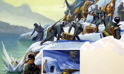 Điều này xuất phát từ việc một bức tranh vẽ cảnh binh lính của nhà độc tài Hitler ném những chiếc hòm xuống hồ Toplitz trước khi rút quân khỏi khu vực trên.