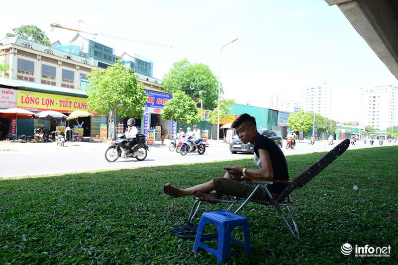 Theo thông báo từ Trung tâm khí tượng thủy văn, đợt nắng nóng này sẽ còn kéo dài hết ngày 5/7 tại Bắc Bộ, tại Trung Bộ, sau 6/7, nền nhiệt mới giảm dần.