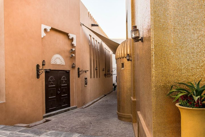 Vào đây ta như bước vào một thế giới khác.