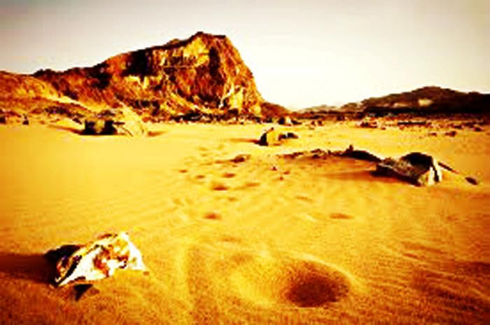 Đến sáng hôm sau, tại địa điểm phát ra ánh sáng, người ta phát hiện cây cối chết cháy hoặc có vết đen kỳ bí trên nền đất. Mặc dù thực hiện nhiều nghiên cứu nhưng đến nay giới khoa học vẫn chưa có được những giải đáp thỏa đáng cho những điều bất thường xảy ra tại đây.