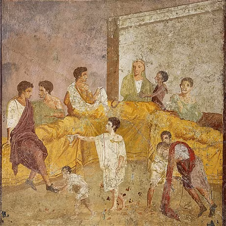 Cuộc sống của người dân Pompeii vô cùng sung túc khi có những khu chợ mua bán thực phẩm, lò sản xuất bánh mì hay các địa điểm dành cho những cặp tình nhân...