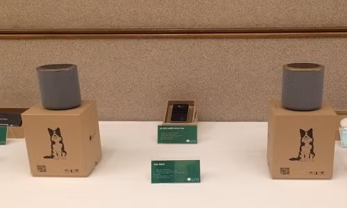 Thiết kế loa điều khiển nhà ở bằng giọng nói tiếng Việt đầu tiên trên thị trường.