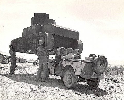 Chính vì vậy, Không quân Đức đã ném bom oanh tạc cảng Alexandria giả trong khi cảng Alexandria thật không bị không kích. Sau khi Thế chiến 2 kết thúc, Maskelyne quay trở lại cuộc sống bình thường và tiếp tục theo đuổi nghề ảo thuật.