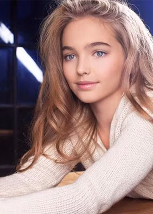 Anastasia Bezrukova từng là một trong những mẫu nhí xinh nhất nước Nga.