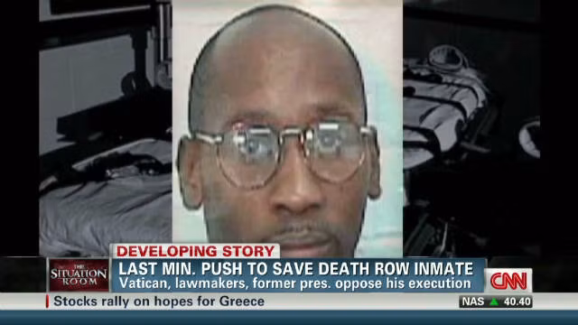 Mặc dù cảnh sát không tìm ra khẩu súng được hung thủ dùng để bắn chết người cảnh sát cũng như những chứng cứ pháp lý chứng minh Davis là người gây ra vụ án này nhưng tòa án vẫn kết án tử hình với nghi phạm người Mỹ gốc Phi này.