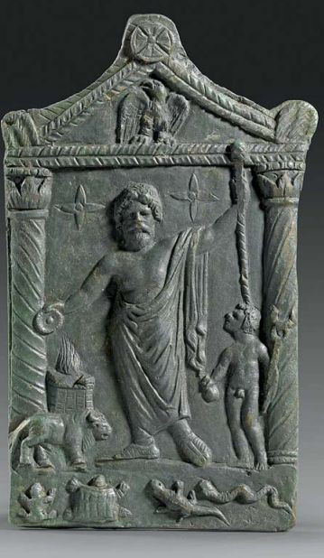 Bàn tay được sử dụng để ban phước hoặc để thờ phụng trong các nghi lễ tôn giáo của người La Mã.