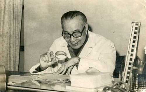 GS. Dang Van Chung: Khi “phu thuy” chuan benh nhu than