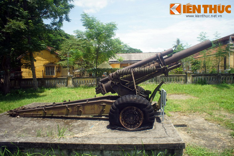 Pháo 155mm của Mỹ trang bị cho quân đội Sài Gòn, quân Giải phóng thu được tại căn cứ Tân Mỹ, Thừa Thiên - Huế ngày 26/3/1975.