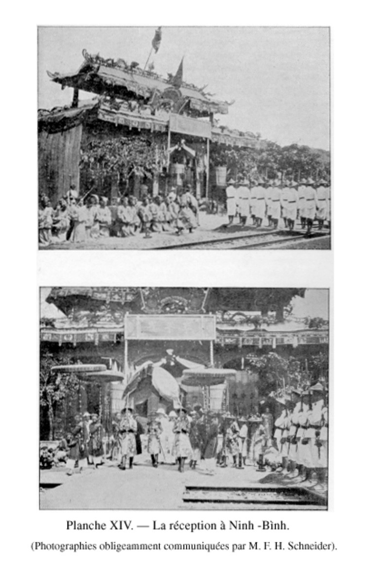 Cảnh đón tiếp vua tại ga Ninh Bình. Ảnh tư liệu.