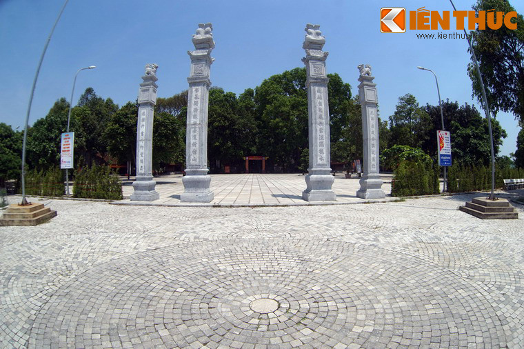 Tồn tại qua nhiều triều đại phong kiến, khu lăng mộ này đã bị tàn phá và trở nên hoang phế vào thời Pháp thuộc. Đến năm 1971, nhân dân địa phương đã tôn tạo công trình làm nơi kính ngưỡng tổ tiên.