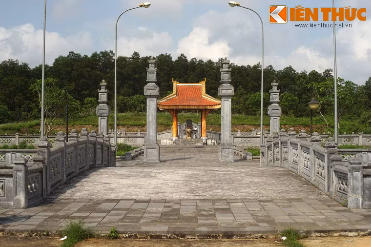 Trong suốt sự nghiệp của mình, ông được xem là vị tướng mở cõi Nam Bộ với việc xác lập chủ quyền cho người Việt tại vùng đất Đồng Nai, Gia Định vào năm 1698.