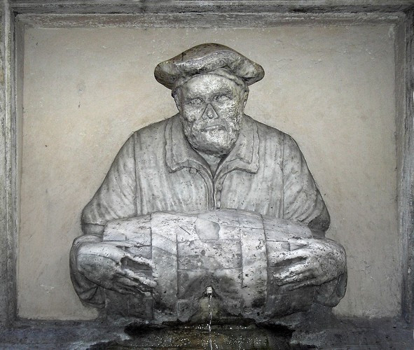 Chính vì vậy, những bức tượng này được biết đến với biệt danh những bức tượng biết "nói chuyện".