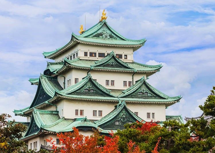 Thành phố Nagoya. Đây là trung tâm chế tạo ô tô và máy bay của Nhật Bản cũng là trung tâm công nghệ của ngành công nghiệp chế tạo robot. Nagoya là nơi diễn ra Đại hội Cosplay thế giới quy tụ nghệ sĩ cosplay từ 20 quốc gia khắp nơi tranh tài Giải vô địch Cosplay thế giới và các buổi diễu hành cosplay ấn tượng nhất. (Nguồn: Live Japan). 