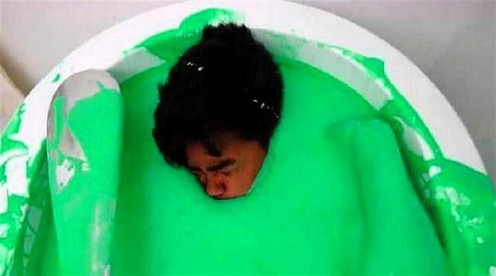 Chuyen la hom nay: Thanh nien tam son, lanh bi kich chi vi...-Hinh-2