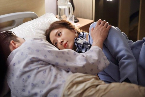 Vo tre bat ngo vi me chong giat ca do lot cho chi dau