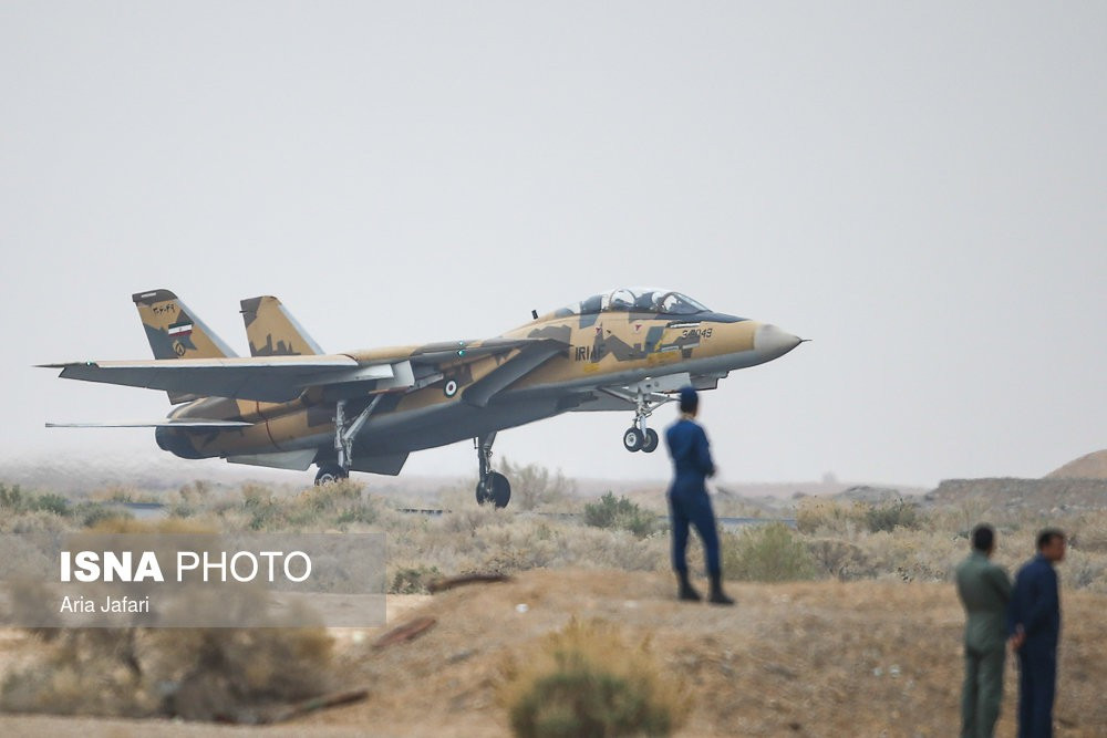 Ước tính bằng nhiều cách khác nhau, kể cả việc trang bị radar do Trung Quốc sản xuất và động cơ do Nga phát triển, không quân Iran vẫn còn tới 40 chiến đấu cơ F-14.