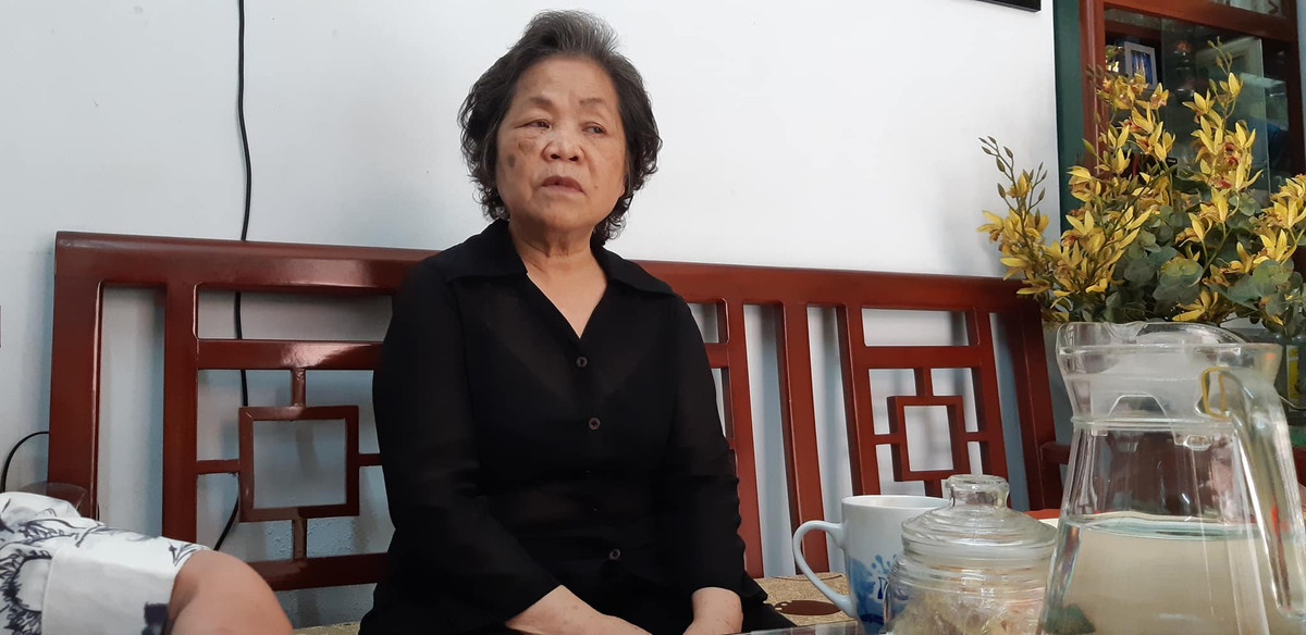 Mẹ nạn nhân kể lại giây phút đau đớn nhận hung tin.