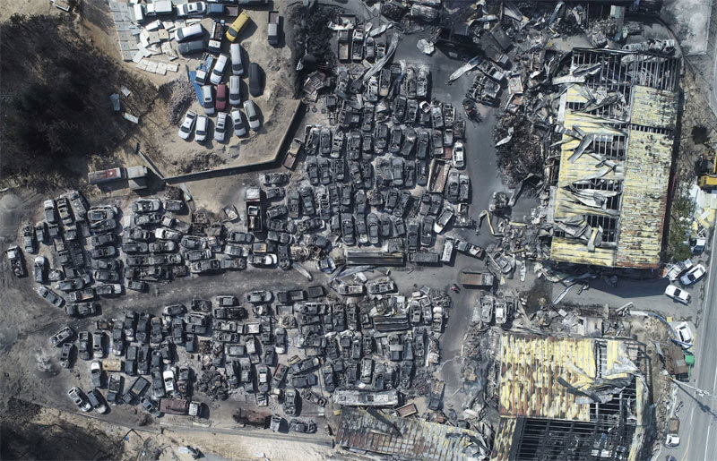 Thi tran Han Quoc boc chay ngun ngut, xe co bien thanh tro-Hinh-2