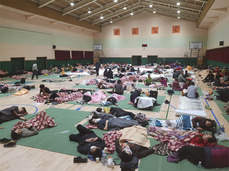 Thi tran Han Quoc boc chay ngun ngut, xe co bien thanh tro-Hinh-3