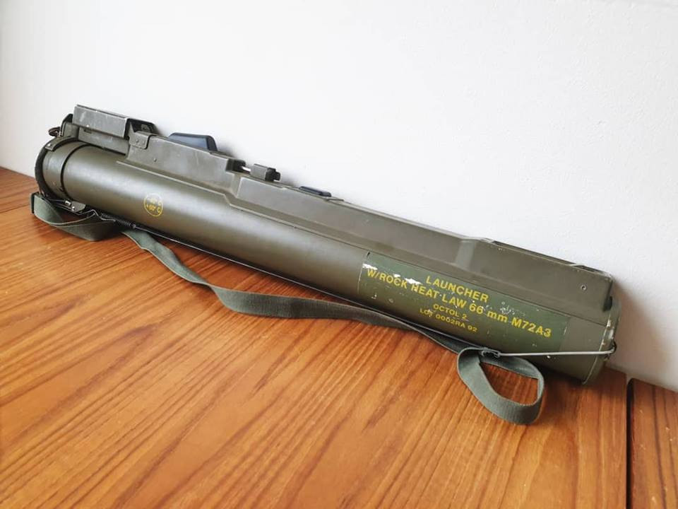 Về lai lịch của M72 LAW – đây là mẫu súng chống tăng sử dụng một lần được Quân đội Mỹ đưa vào trang bị từ giữa những năm 1960 và cuộc chiến đầu tiên mà LAW tham gia chính là Chiến tranh Việt Nam. Nguồn ảnh: Real Fake Guns
