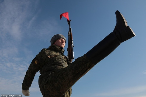 Cuộc diễn tập diễn ra trong thời tiết khá đẹp.