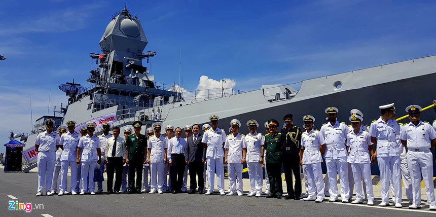 Trong thời gian chuyến thăm, nhóm sĩ quan, chỉ huy tàu sẽ đến chào xã giao UBND tỉnh Khánh Hòa, Bộ Tư lệnh Vùng 4 Hải quân... Sau khi rời cảng Cam Ranh, 2 tàu Hải quân Ấn Độ tổ chức luyện tập chung với Hải quân Việt Nam về vận động đội hình, trao đổi thông tin liên lạc và tìm kiếm cứu nạn trên biển.