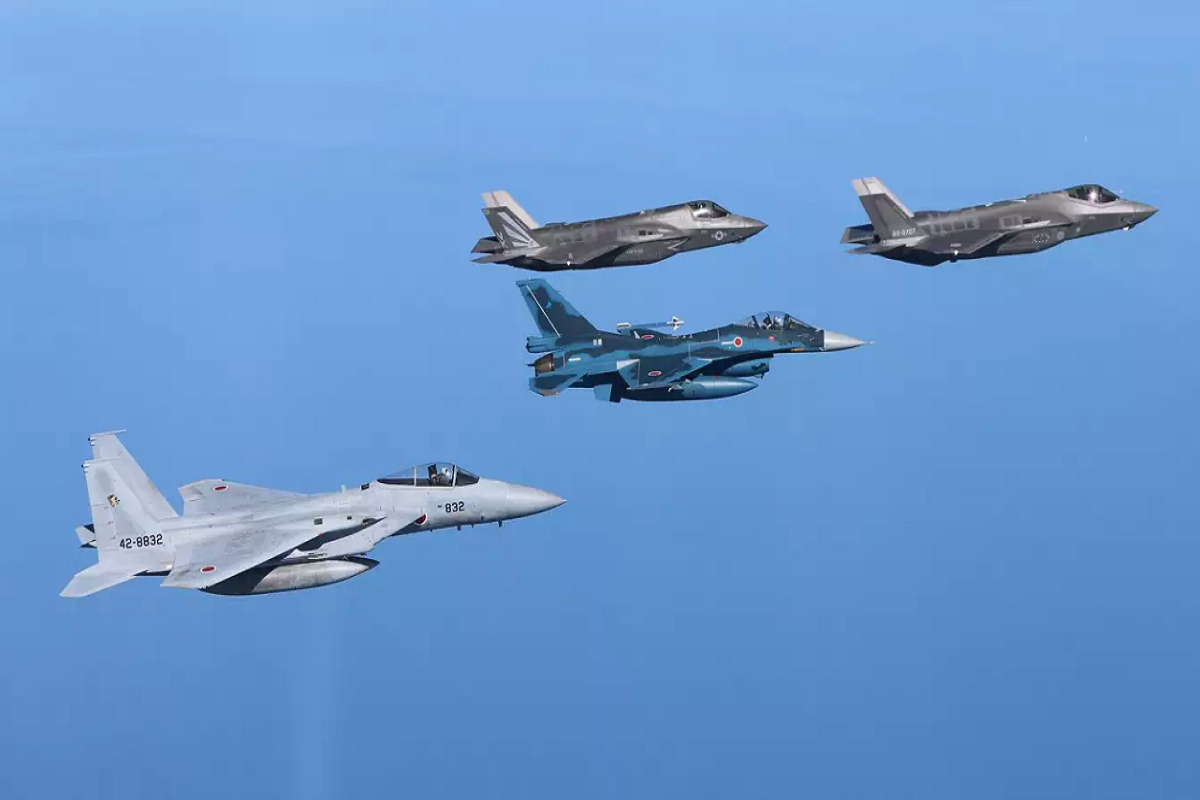 Hiện tại trong biên chế Phòng vệ trên Không Nhật Bản đang vận hành 13 chiếc tiêm kích tàng hình F-35A, trong đó có hơn 10 chiếc được triển khai tới căn cứ không quân Misawa từ cuối năm ngoái. Nguồn ảnh: The Drive.