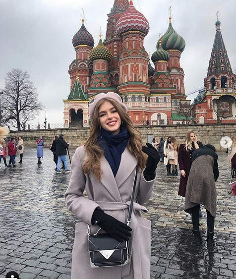 Vẻ đẹp tươi tắn của tân Hoa hậu Nga.