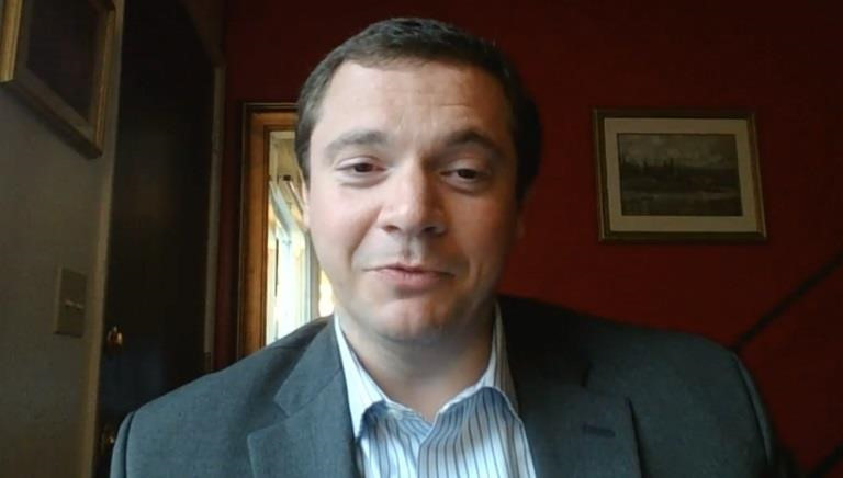 Hang tram nguoi Viet o My bi nha tho 