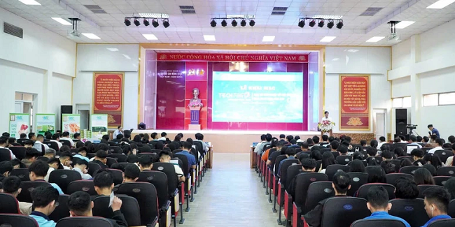 Techfest Nghệ An open 2024 hướng đến thúc đẩy các giải pháp đổi mới Techfest Nghe An open 2024 huong den thuc day cac giai phap doi moi