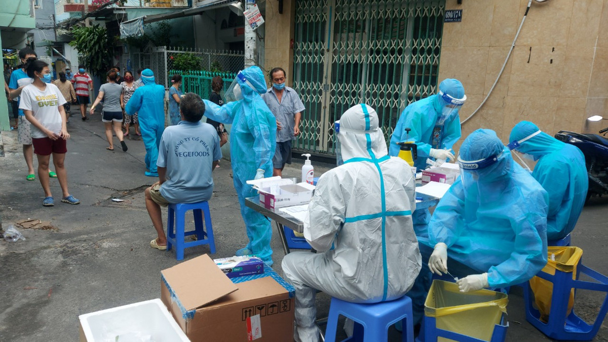 TP HCM ho tro luc luong tuyen dau chong dich COVID-19