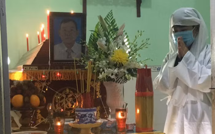 Cong an xem xet vu 5 co so y te khong tiep nhan benh nhan